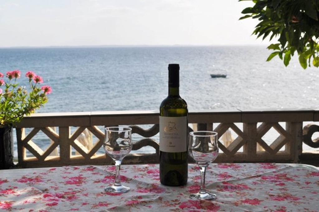 Giannis Maria Apartments Psakoúdia Rom bilde